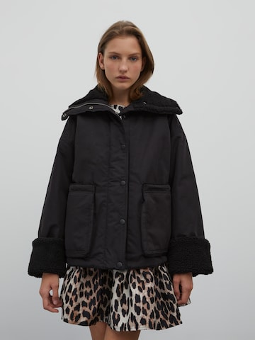 EDITED Between-Season Jacket 'Antonia' in Black: front