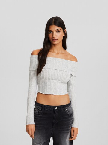 Bershka Sweater in Grey: front