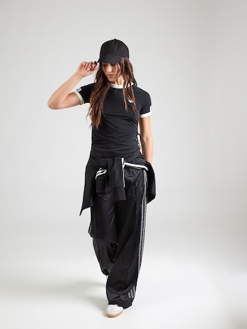 ADIDAS ORIGINALS Μπλουζάκι 'LAYERED CALITEE' σε μαύρο