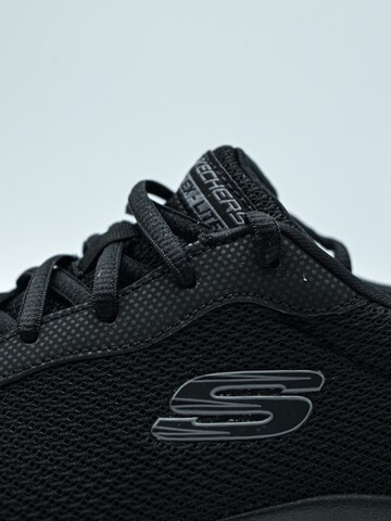 SKECHERS - Calzado deportivo 'Skechers Advantage 40' en negro