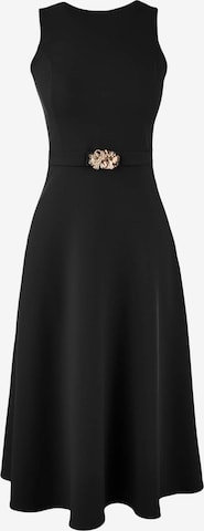 Trendyol - Vestido en negro: frente
