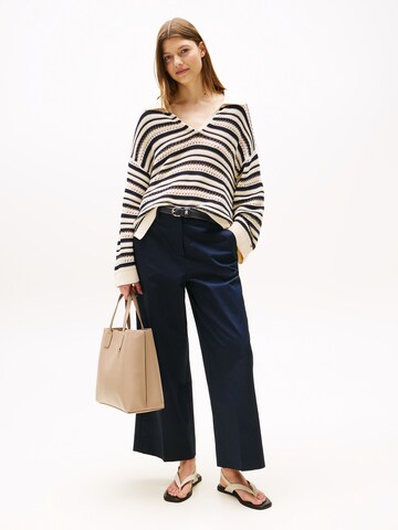 TOMMY HILFIGER Сумки 'DISTINCT' в Серый