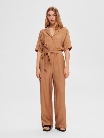 SELECTED FEMME Jumpsuit in Brown: front