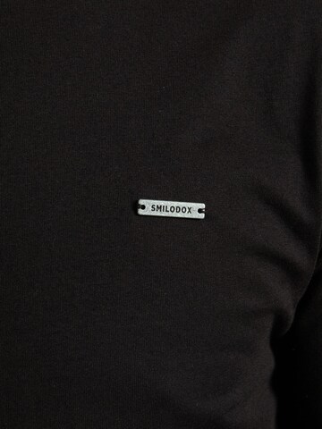 Smilodox Shirt in Zwart