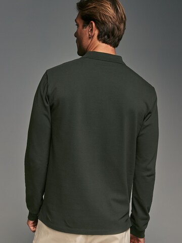 Next - Camiseta en verde