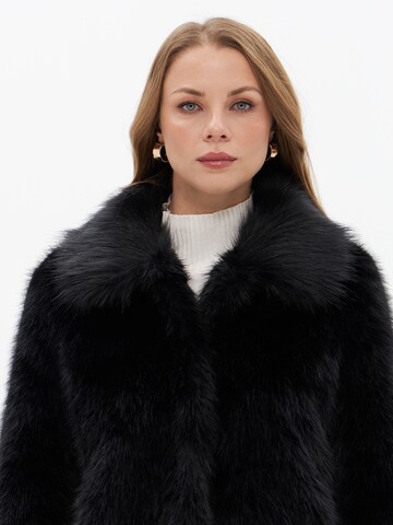 Passioni Winter Jacket in Black