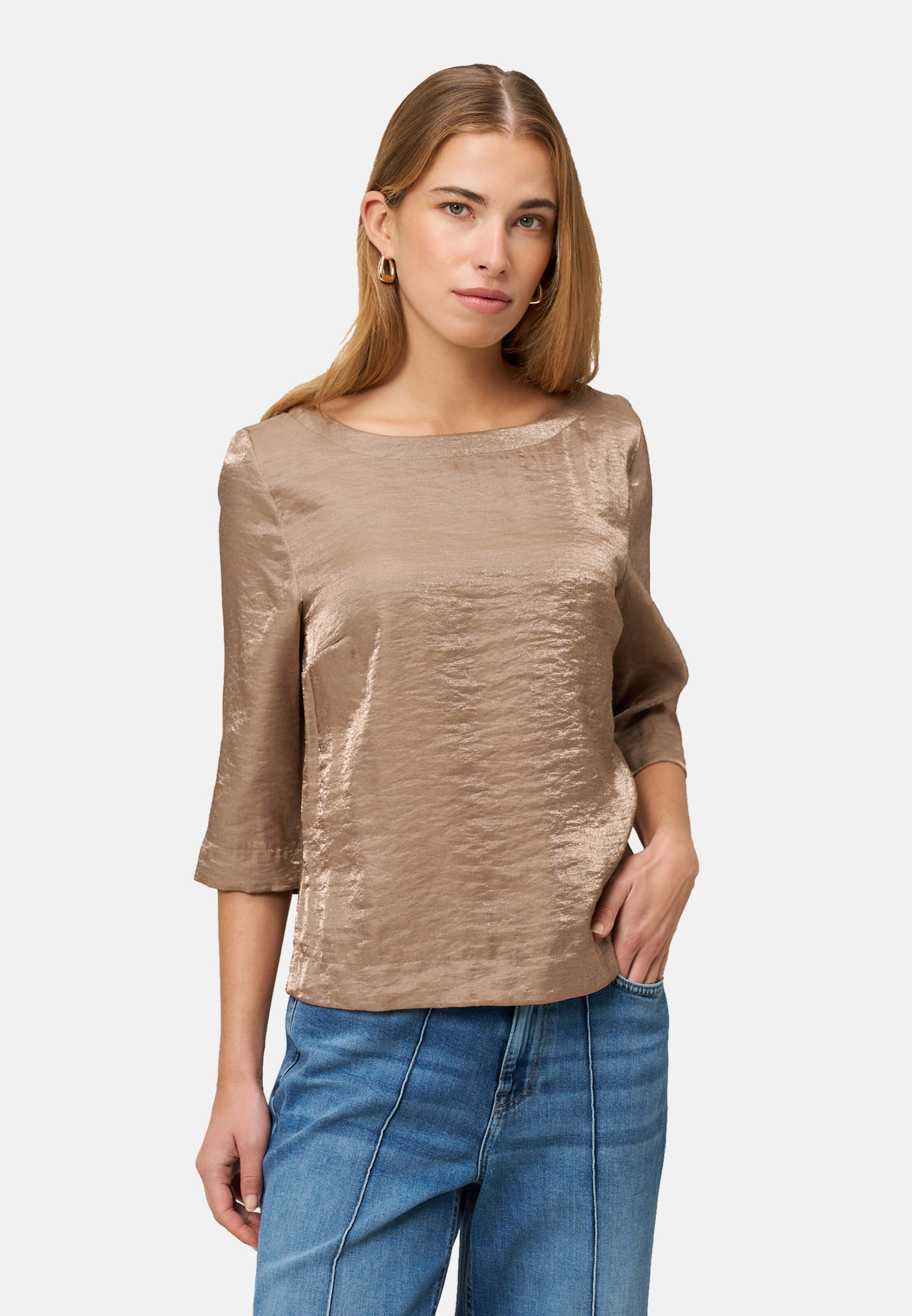 zero Blouse in Gold: front