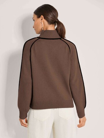 MADELEINE Sweater in Black