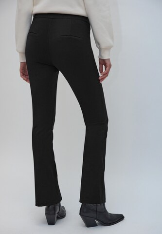 Street One Studio Bootcut Hose in Schwarz