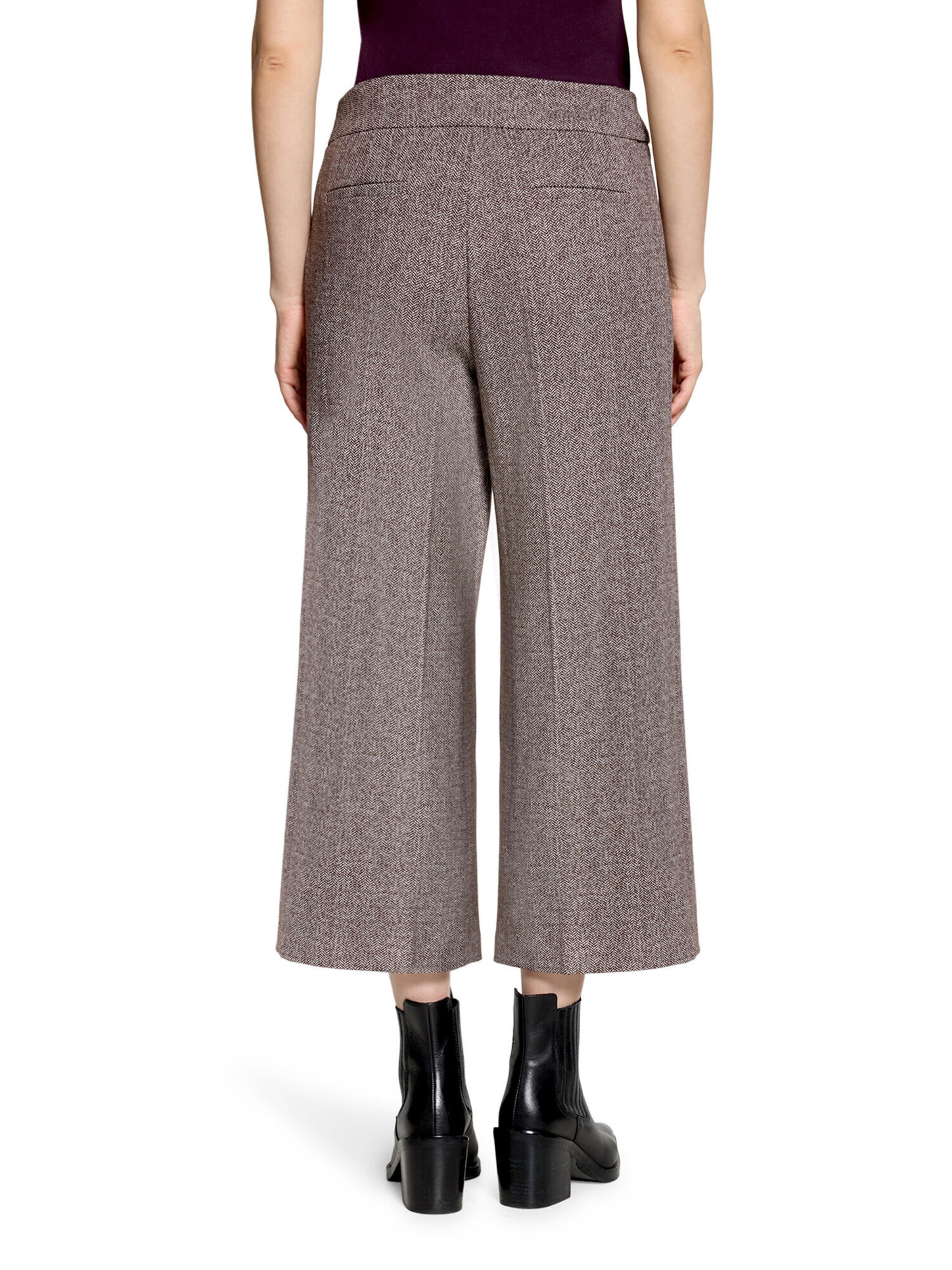 Cartoon Slim fit Trousers in Brown