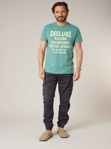 T-Shirt Deeluxe en bleu