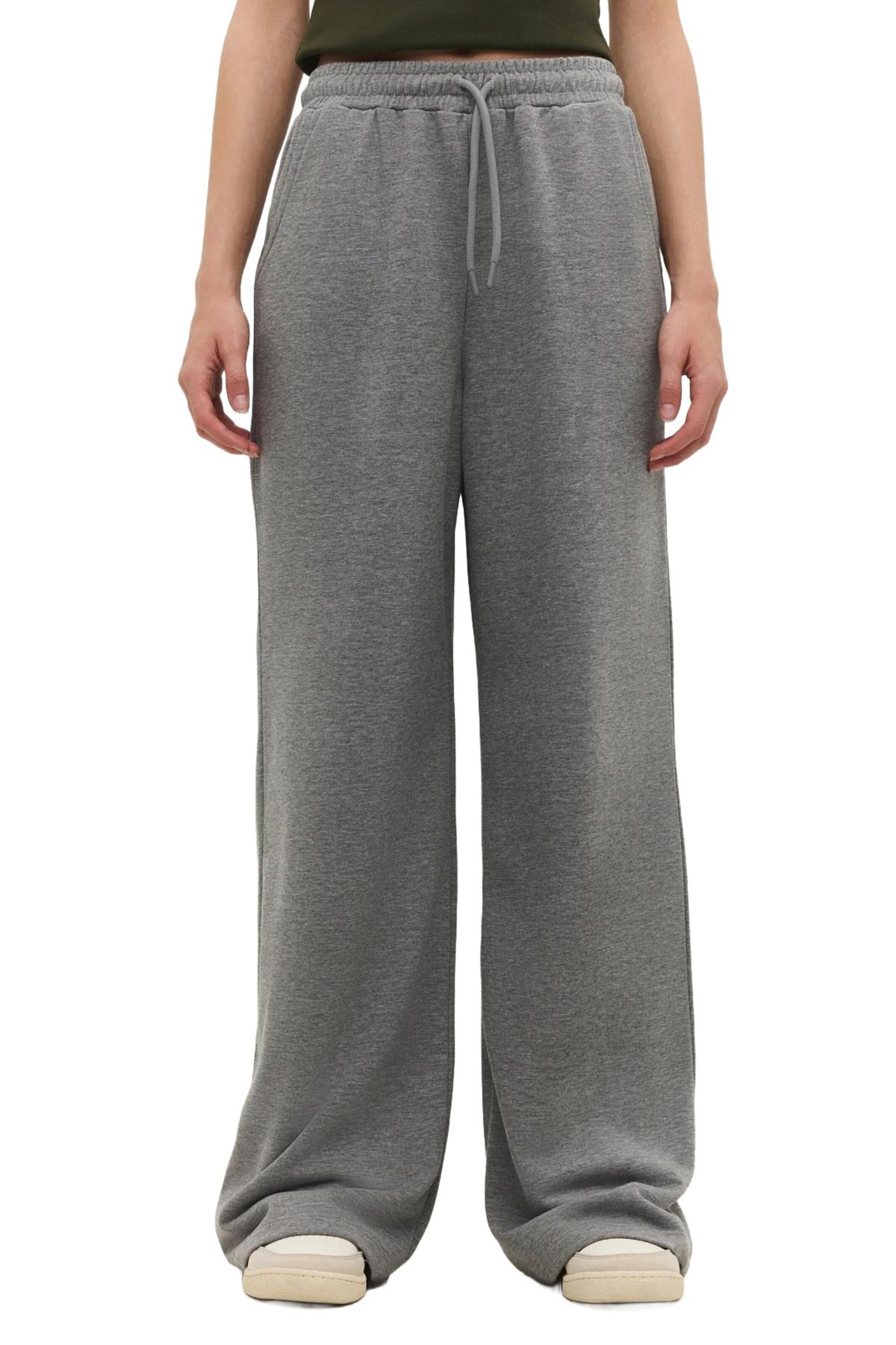 No Matter What Loose fit Trousers in Grey: front