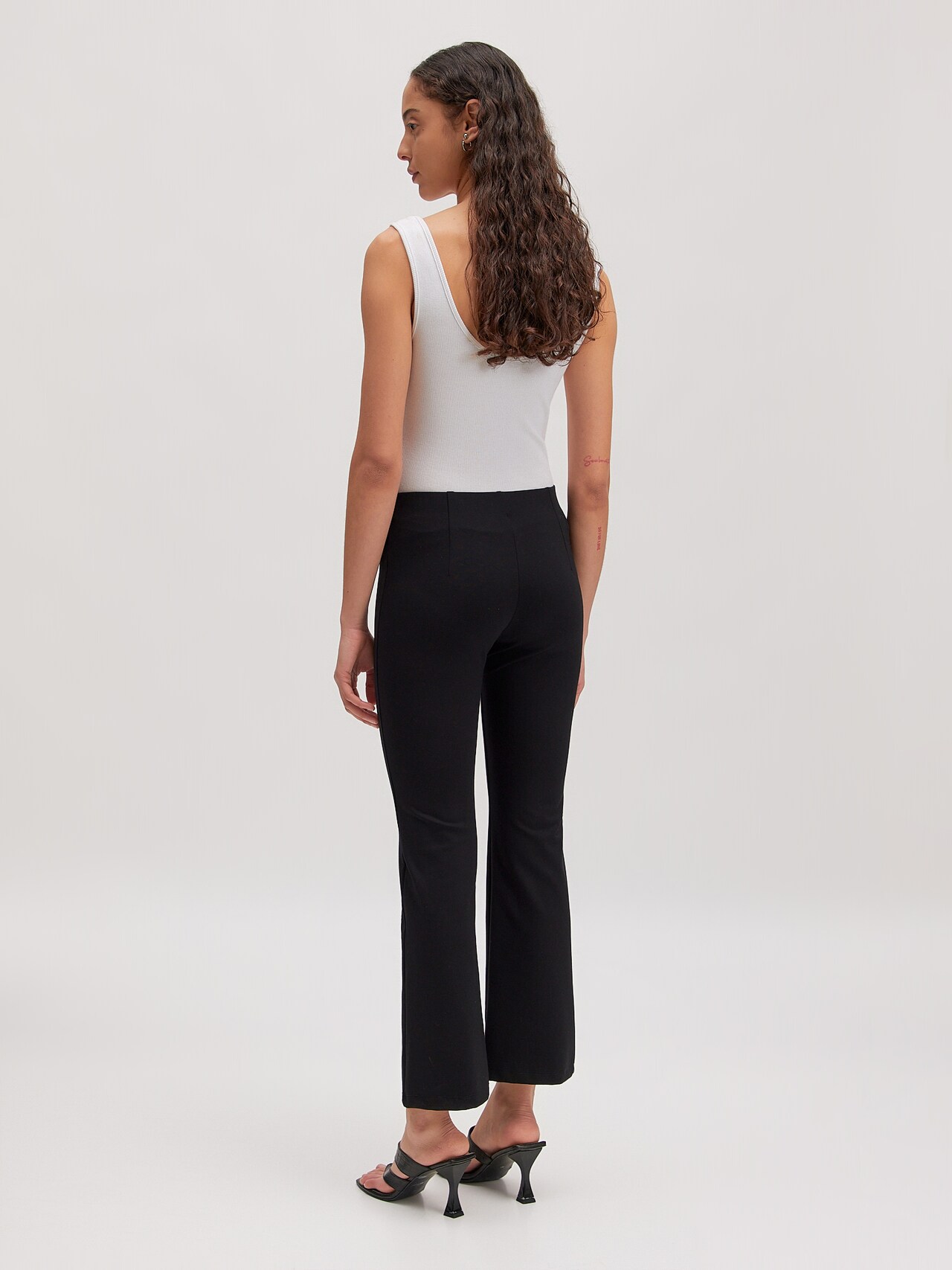 EDITED Pantalon 'Trixi' noir