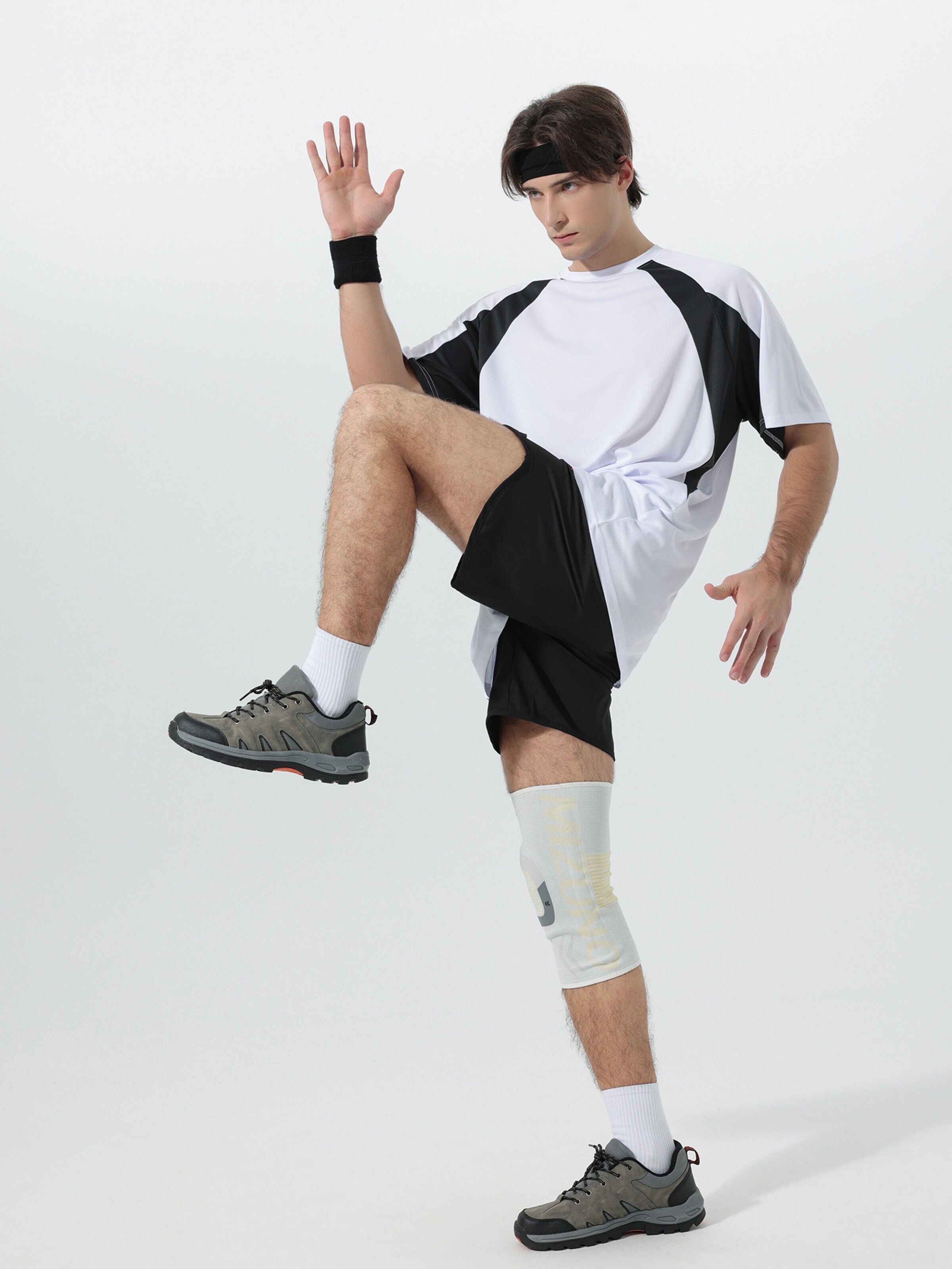 YOUTHUP Shirt 'Formgerecht'‌‌‌‌‌‌‌‌ in Weiß