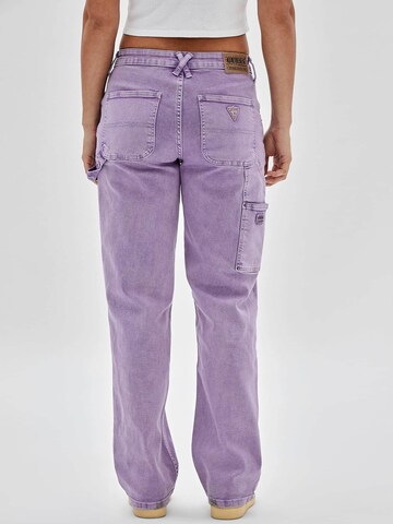 GUESS Loose fit Cargo Jeans in Purple