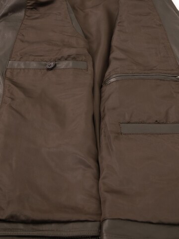 MADDOX Vest 'Gero' in Brown