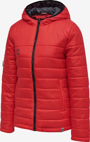 Veste de sport Hummel en rouge