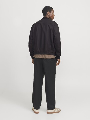 Veste mi-saison JACK & JONES en noir