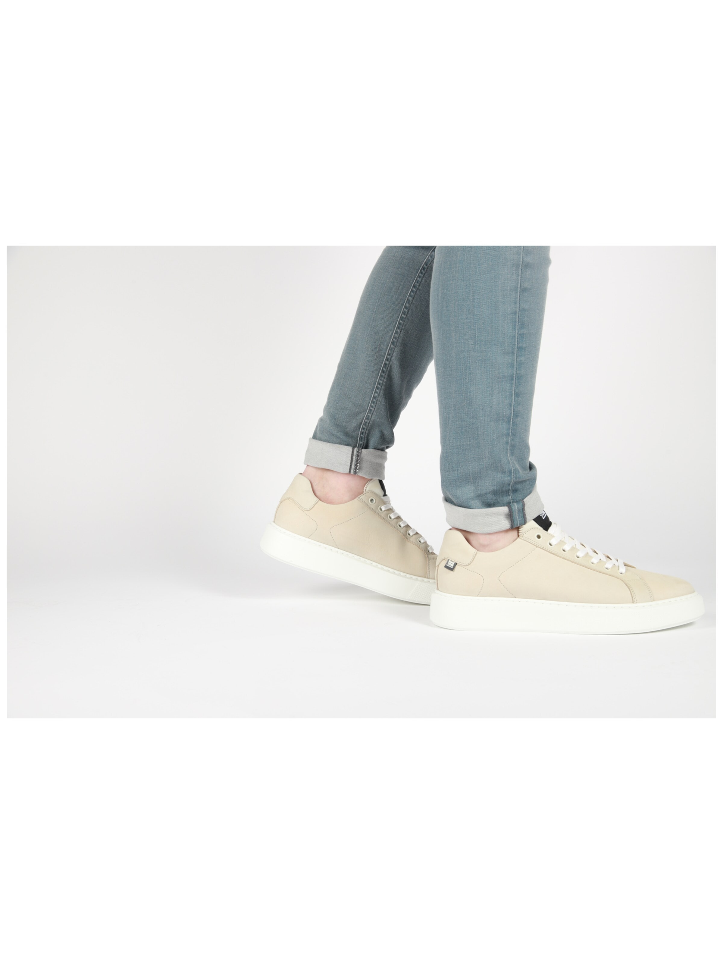 BLACKSTONE - Zapatillas deportivas bajas 'STANLEY' en beige