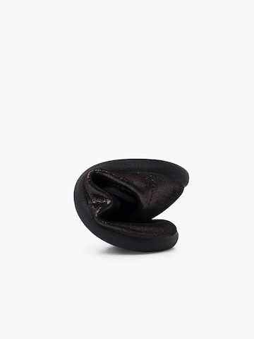 Chaussure basse Pisamonas en noir