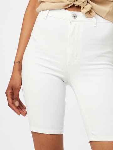 Skinny Jeans 'Royal' de la ONLY pe alb