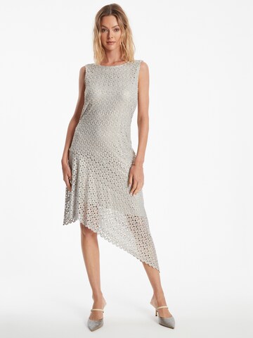 Robes en maille 'Zissy' Ana Alcazar en argent : devant