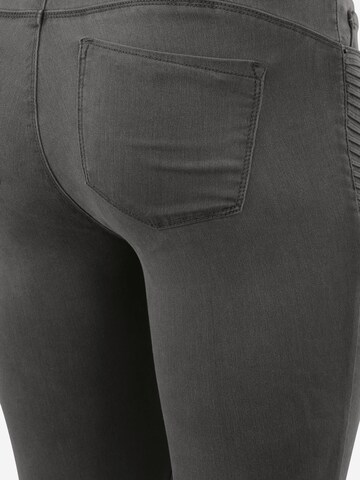 ONLY Carmakoma Slim fit Jeans 'Augusta' in Grey