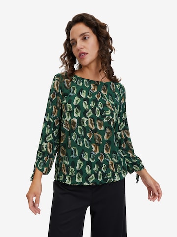 Cartoon Blouse in Green: front