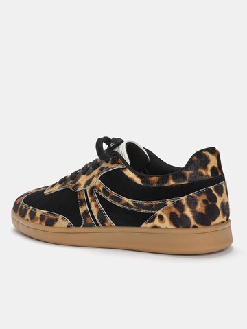 Pull&Bear Sneaker in Mischfarben