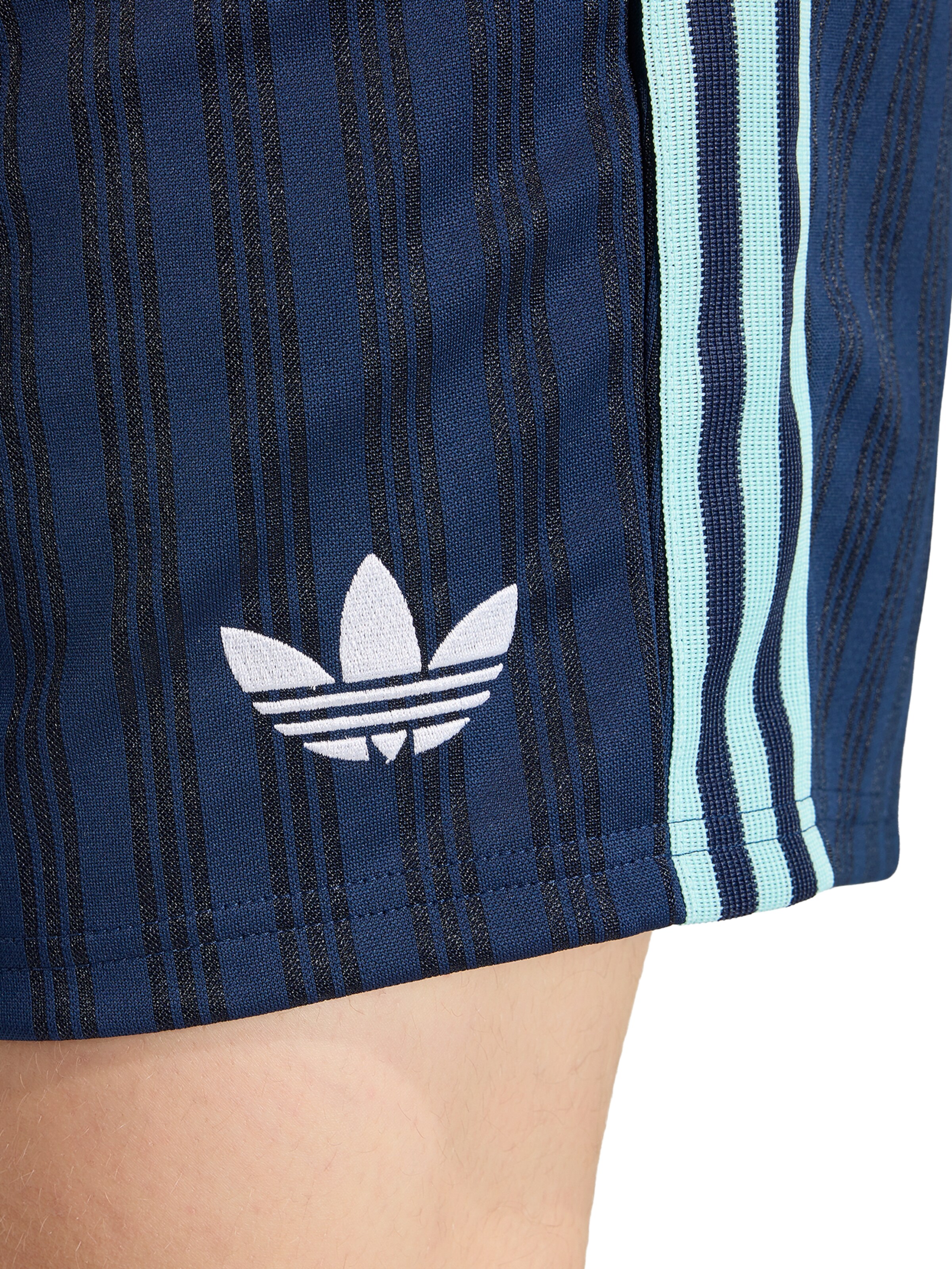 ADIDAS ORIGINALS Regular Workout Pants in Blue
