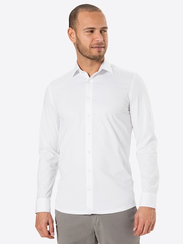 OLYMP - Ajuste estrecho Camisa de negocios en blanco: frente