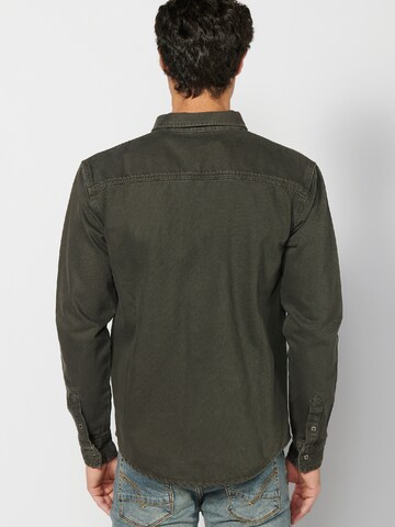 Regular fit Camicia di KOROSHI in verde
