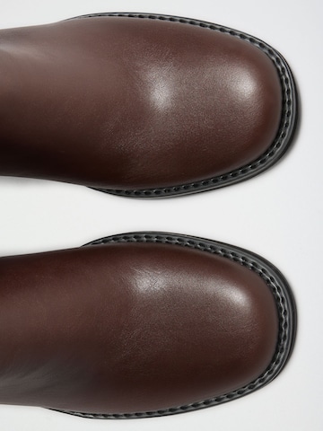 Lipsy Boot in Brown