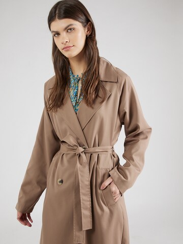 VILA Between-seasons coat 'JANCINE' in Brown