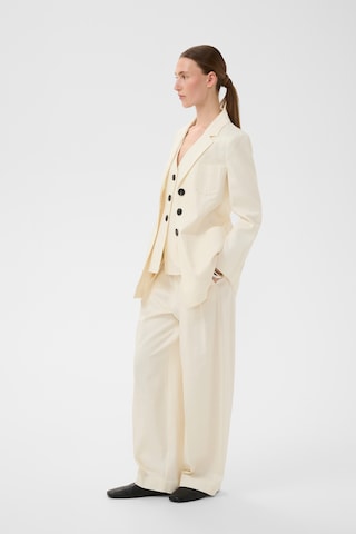 InWear - Pierna ancha Pantalón plisado 'QuentaIW' en blanco
