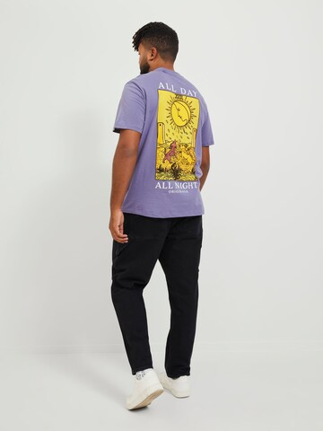 Jack & Jones Plus - Camiseta 'DESTINY' en lila