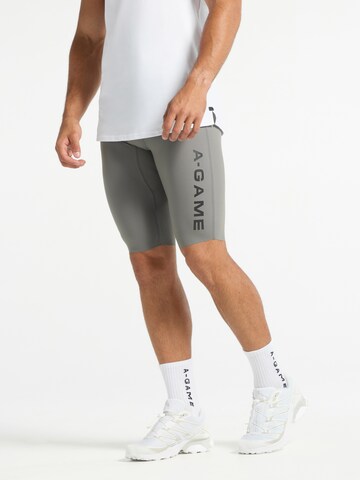 regular Pantaloni sportivi di A-Game in grigio: frontale