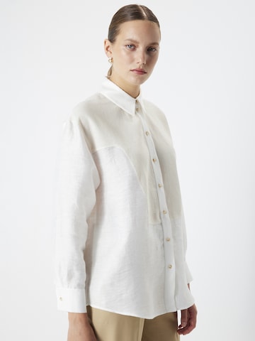 Ipekyol Blouse in White: front