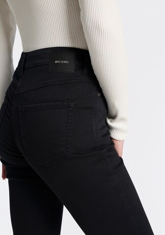 MAC Regular Pants in Black