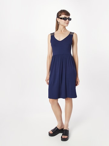 Robe 'Duffy' ABOUT YOU en bleu