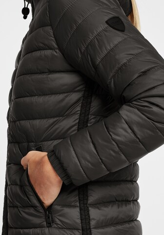 Oxmo Steppjacke 'Nella' in Schwarz