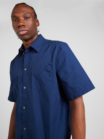 WEEKDAY Comfort fit Button Up Shirt 'Tom' in Blue