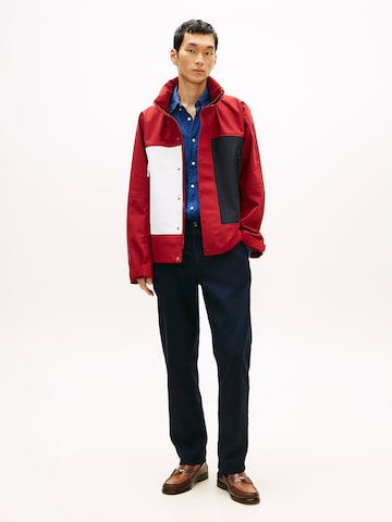 Veste mi-saison TOMMY HILFIGER en rouge