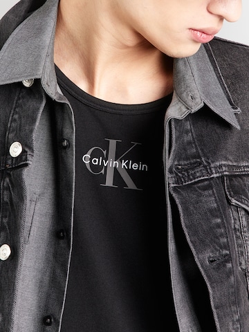 Calvin Klein Jeans - Camisa '30S CLASSIC' em preto