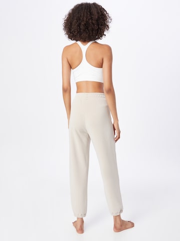 Effilé Pantalon de sport 4F en beige