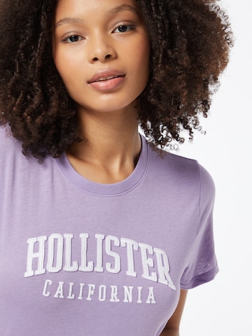 HOLLISTER T-shirt i lila