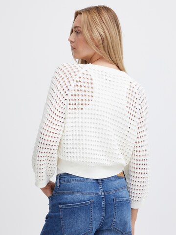 Cardigan 'LALUHA' ICHI en blanc