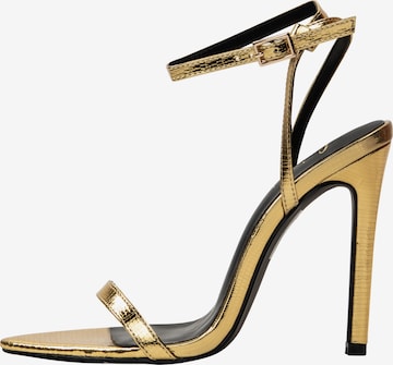 faina Sandals in Gold: front