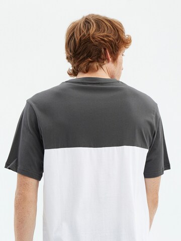 hydroponic - Camiseta 'Hydroponic Always Surf T-Shirt' en Mezcla de colores