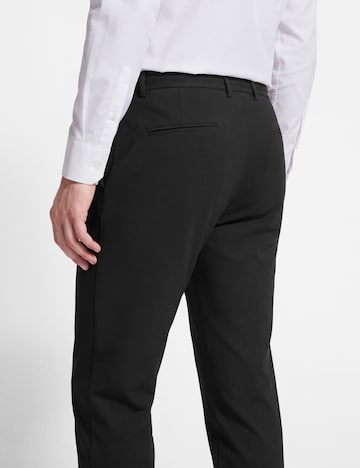 Thomas Goodwin Regular Anzug in Schwarz
